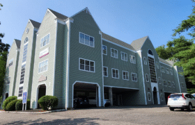 680 Main Street, Watertown, Connecticut