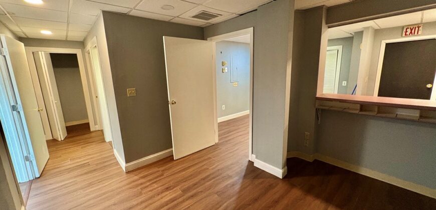 609 Farmington Ave., Hartford, Connecticut #101