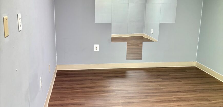 609 Farmington Ave., Hartford, Connecticut #101