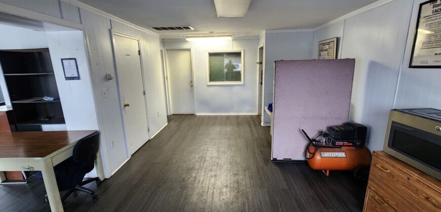 37 Chase Avenue, Waterbury, Connecticut 06704