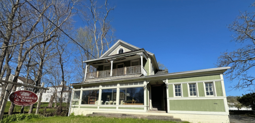 142 Main Street, North, Southbury, Connecticut