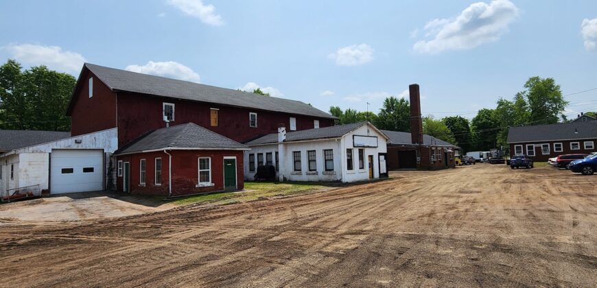 141 Summer Street, Plantsville, Connecticut