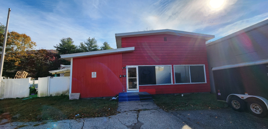 17 Old Turnpike Road, Beacon Falls, Connecticut