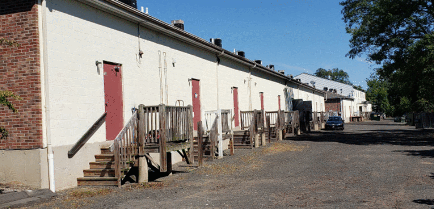 1049 Queen Street, Unit 8, Southington, Connecticut