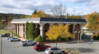 1 Sherman Hill Road, Woodbury, Connecticut