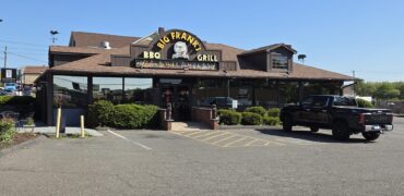 572 Watertown Ave, Waterbury, Connecticut