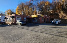 3005 East Main Street, Waterbury, Connecticut