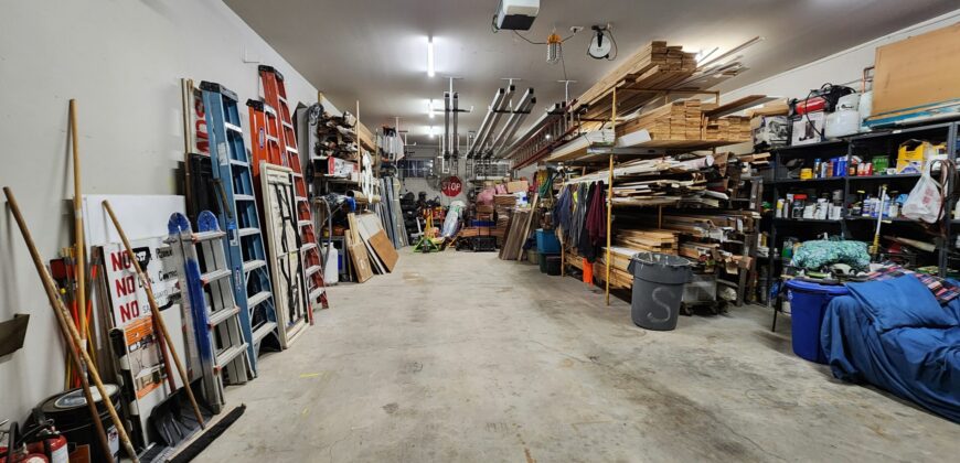 24 Straitsville Rd, Prospect, CT 06712