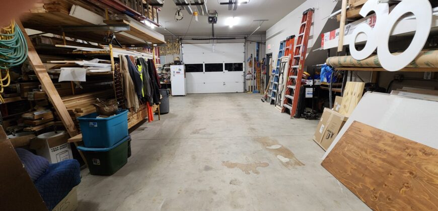 24 Straitsville Rd, Prospect, CT 06712